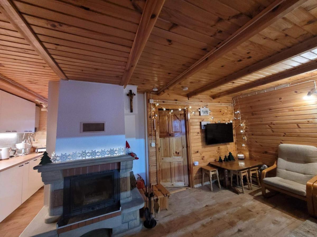 Urocza Chata Z Sauna W Bieszczadzkim Parku Krajobrazowym Буковиец Екстериор снимка